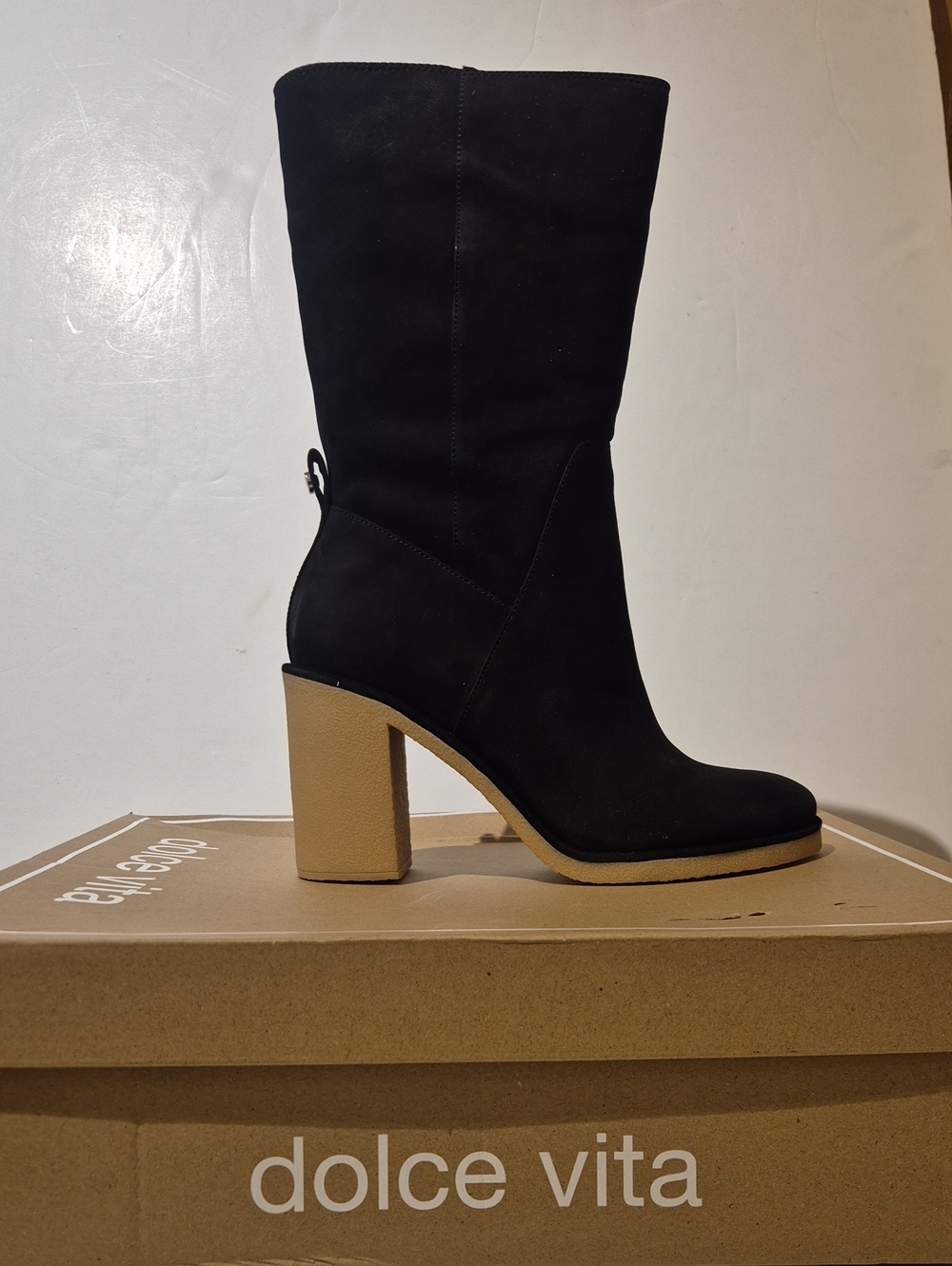 Dolce Vita Black Caddie Plush Size 8.5